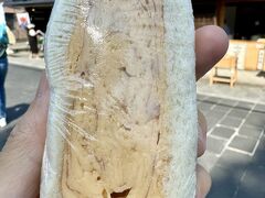 朝8時自家用車で出発。
13時40分伊勢到着。
宿の駐車場に車を停めて散策開始。
まずはたまごサンドを食べる。
柔らかくて程よい甘さで美味しい。