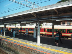 9月7日土曜日10時前の逗子駅
今日はこの電車に乗って出発です。
