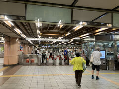 龍山寺からMRT板南線で台北駅へ

桃園MRT　１２時１５分発
桃園機場　１２時５１分
