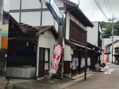 勝本といえば朝市。でもこじんまりしている。