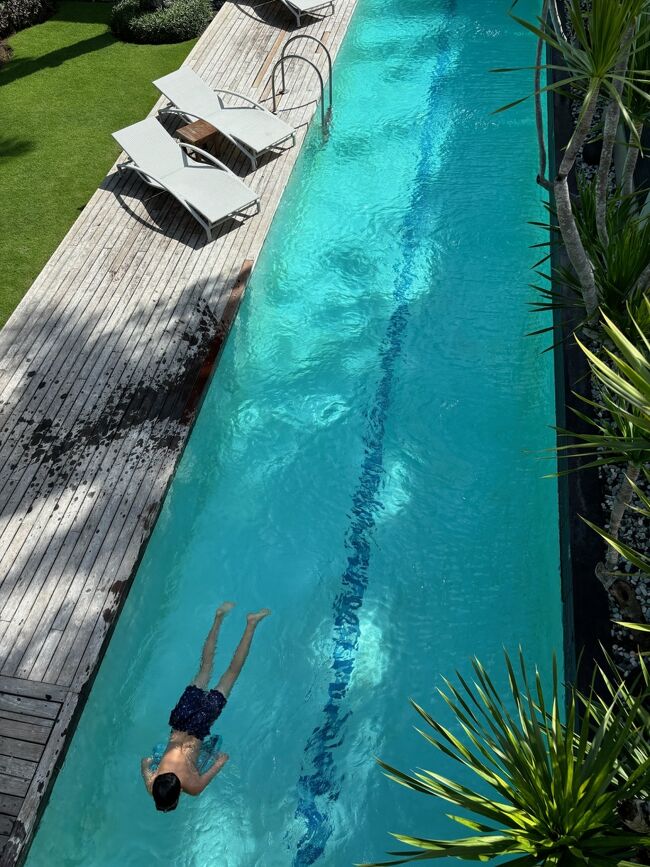 プール午後の部。<br />たんまり遊んでください。