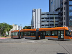 大名町の交差点

近くに福井鉄道福武線の福井城址大名前停留所があります。
