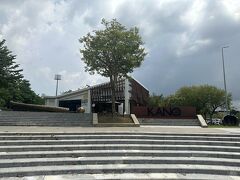 先程の呉明捷投手の像から嘉義公園までのバスがなかなか来なくて、結局またubikeを借りて向かいました
歩いたら25分のところ自転車だと8分、しかも利用料金が47円で、本当に驚きました！

ここ嘉義公園へは「KANO」に関するオブジェなどが点在しているので見に行きました