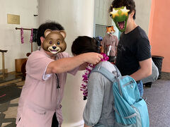 ピンクパレスに到着～～～

レイで歓迎してもらいました！
4ヶ月ぶり♪