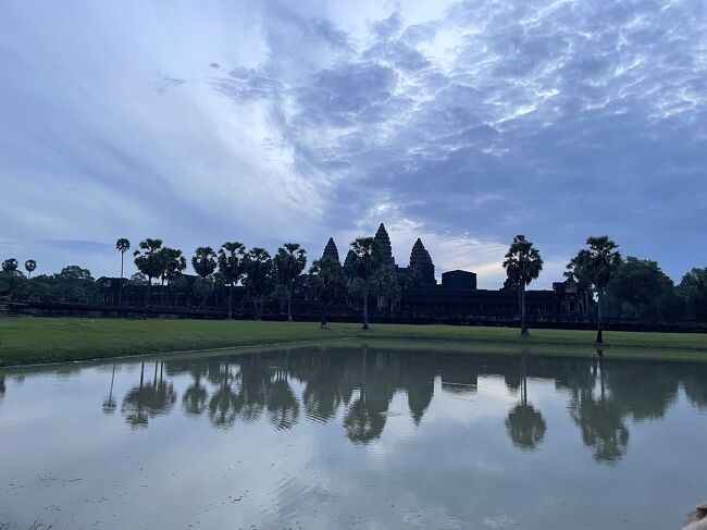 徐々に明るくなってきますが雲が、、、