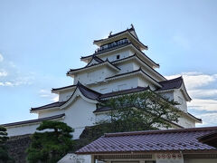すばらしい☆
再建城なのできれいです。