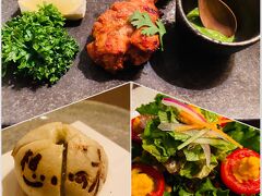 9/19
2、3ヶ月に1回のペースで続いている定例食事会。
今回は神楽坂のインド料理 想いの木にて。

タンドリーチキン、チーズナン（ブルーチーズ）、グリーンサラダ
