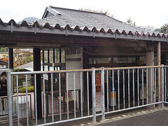 新藤原駅。
野岩鉄道はここから始まります。
ここでも鉄印は売っているけれど、今回は通り過ぎます。