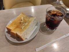 今日はマヅラ喫茶店からスタート。モーニングをいただきます。