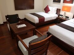 ホテルニッコーバリベノアビーチ。
ツインルーム。
こんな感じのお部屋です。