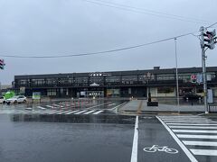 酒田駅に到着。
新しい駅舎だね…

市場から徒歩20分ちょいでした。