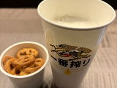 帰りもしっかりラウンジを活用しました。