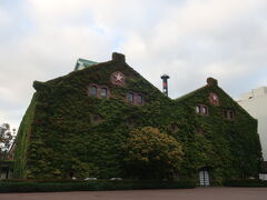 少し歩いて、サッポロファクトリーへ