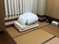 今宵宿、ビジネスホテル丸登美
連泊します
奮発2泊で7,800円笑

