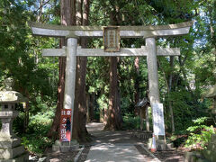 休屋地区にある十和田神社。
