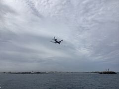 那覇空港が見えてきた