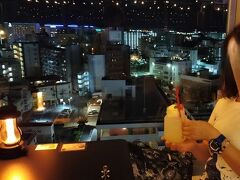 一人打ち上げ会
那覇市内の夜景を見ながら

今日もたくさんのお魚さんとの出会いがありました
