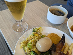 この味卵的なのが美味しかった

ビールもう少しいただきたかったですが
これから長旅控えめにしました