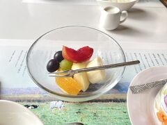 朝ごはんの写真を撮り忘れてしまいました。デザートは果物でした。