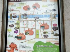 　「湯の街ギャラリー」の地図です。三朝川南岸の温泉本通りを中心に、商店や宿が記載されています。