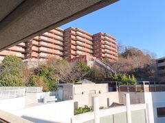 伊東マリンタウンから宿泊するウェルネスの森　伊東までは車で１０～１５分で着く。