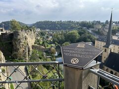 11:30　昨日もこの近くには来ましたけど、世界遺産プレートのあるこの展望台は気づきませんでした。絶景です。