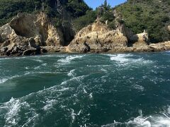 急流ポイントひとつ。
1800円で、かなり楽しめました。
おすすめです。