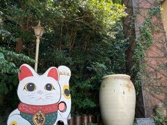 登窯広場展示工房館の顔はめ看板