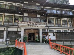 能登屋旅館に着きました！！