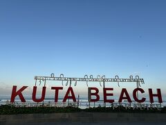 ベタではありますが、こんなところで記念に1枚（笑）