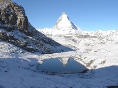 朝、起きて考える。
今日はどこからマッターホルンを見ようか？

たった1日しかないZermatt、「どのルートを歩くか」という大問題。