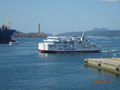 よく見たら、広島の宇品港と松山観光港を結ぶフェリーだった。
これには２回乗ったことがある。
