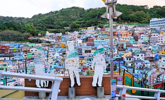 市場の風景 パステル画 立派な木製フレーム！ 市場の風景 パステル画 立派な木製フレーム！ 油彩画
