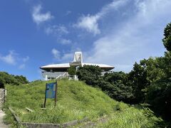 うみの駅で飲み物を買って、牧山展望台へ
駐車場からは少し歩きます