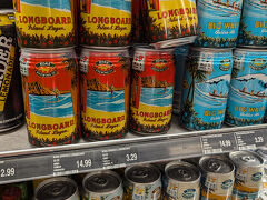 ひと息ついて、1FのABCへ。ここに入って深呼吸。この匂い。は～帰ってきた、と思う瞬間の1つ。物価はあがってました。ビールは3ドル超え。
