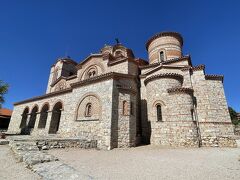 聖パンテレイモン教会は入場したほうが良いです。入場料は聖ヨハネ・カネオ教会と同じ。