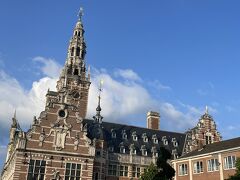 大学図書館　も、くるくるだね♪