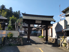 法恩寺　ここに渋沢平九郎殿の埋首之碑が有ります　この他にこの方のお墓は自決地近くの全洞院と谷中霊園に有るそうです