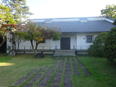 辰馬考古資料館（閉館してました。）