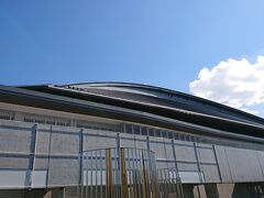 再び、「スカイホール豊田」に戻ってきました。