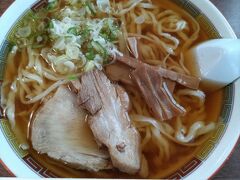 佐野市の森田屋本店の佐野ラーメン
醤油の味が立っていました