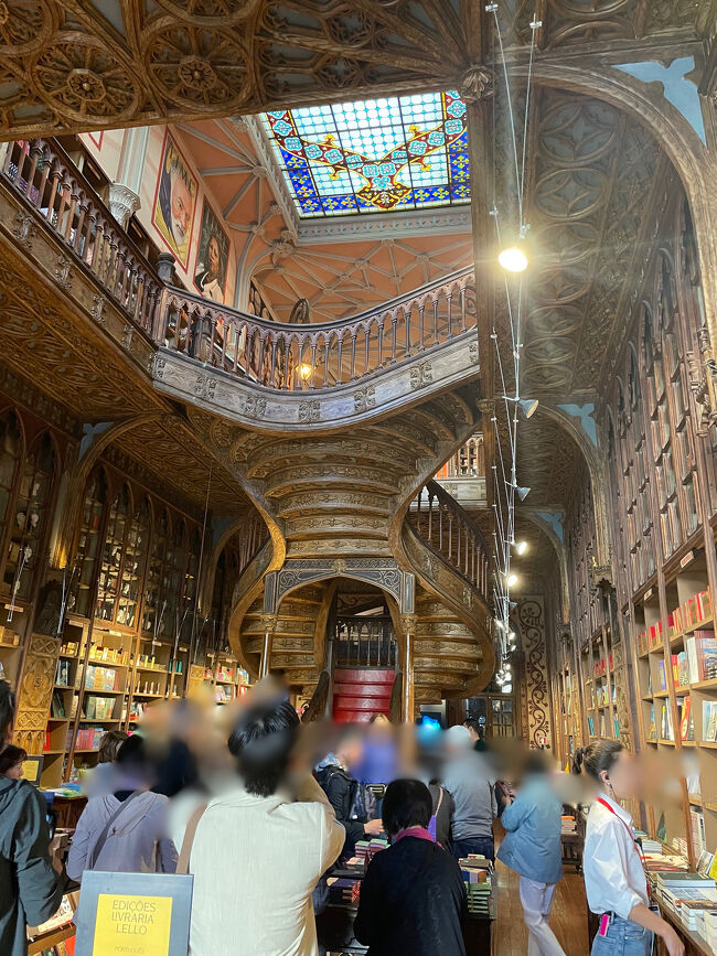 【中古】 スペイン＆リスボン旅する本 現地で一番役に立つ/早稲田編集企画室 中古】 スペイン＆リスボン旅する本 現地で一番役に立つ/早稲田