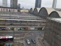 おはようございます。本日のフランクフルトは曇りです。