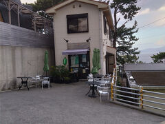 ふくまる商店。
この後、雷雨がひどいのでふれあい広場で待機。