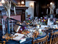 山手111番館：伯爵の晩餐会 ハロウィン 夜の宴が始まった（原郁子）