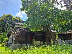 1940年に建てられた日本式の木造住宅で、もともとは橋材頭製糖工場の副所長の寮でした。