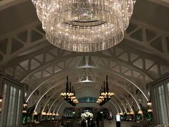 THE FULLERTON BAY HOTELに用も無いのにお邪魔しました。
キラキラで高級感漂っております。
いつか泊まってみたいなぁ
アフタヌーンティーも良いですね