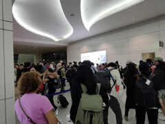 ドバイ国際空港 (DXB)
