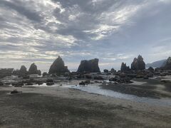 専用バスでやってきた。