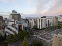客室から
朝の広島市内